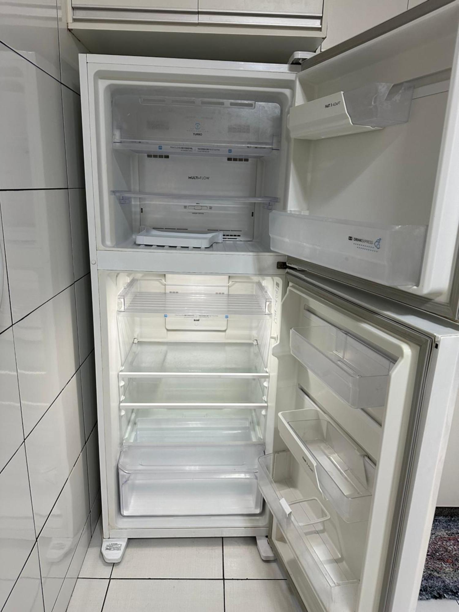 Apto Lindo, Completo E Muito Confortavel Prox Ao Centro Uberlandia Luaran gambar